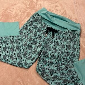 The North Face Vintage joggers. Unique print!  Size small